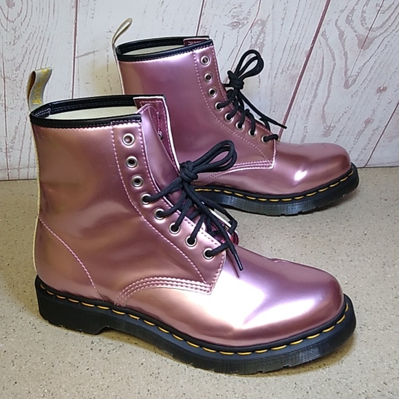 (NWOT) Dr. Marten's Vegan 'Pink Metallic' Women's Size 11 - Picture 4 of 9